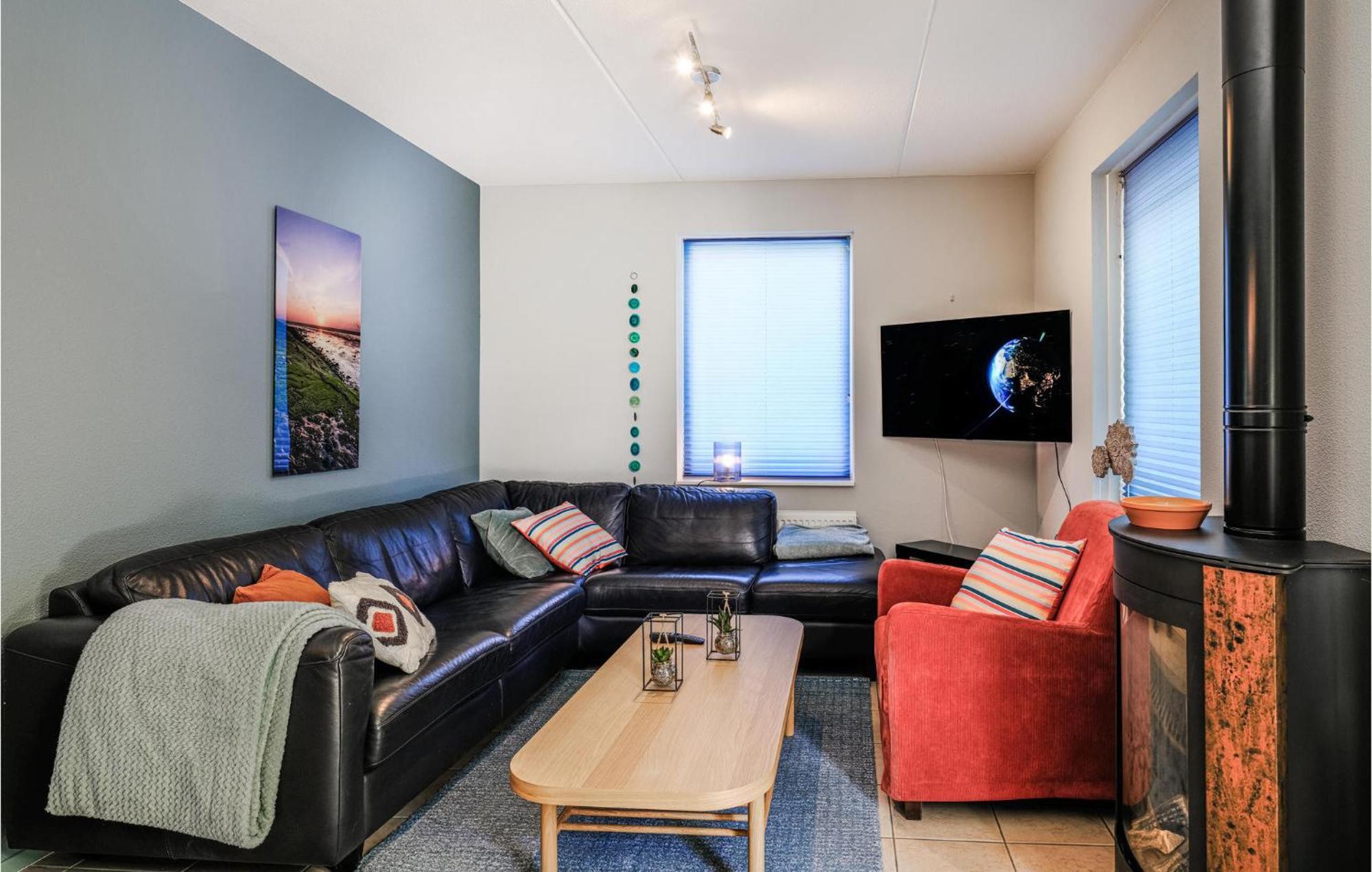4 Bedroom Cozy Home In Zonnemaire Eksteriør billede